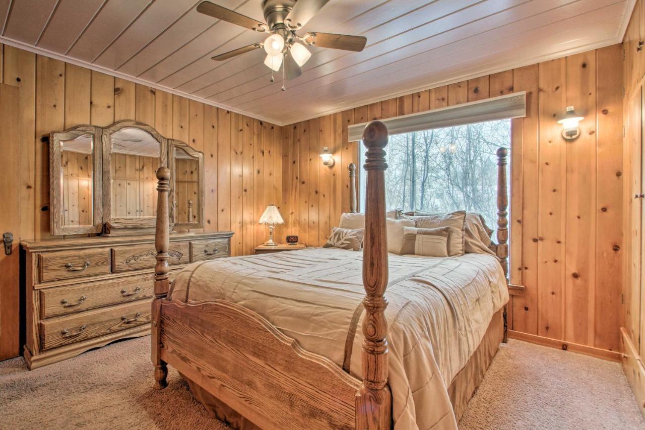 Cozy Home With Hot Tub Half Mi To Salmon River! Екстер'єр фото