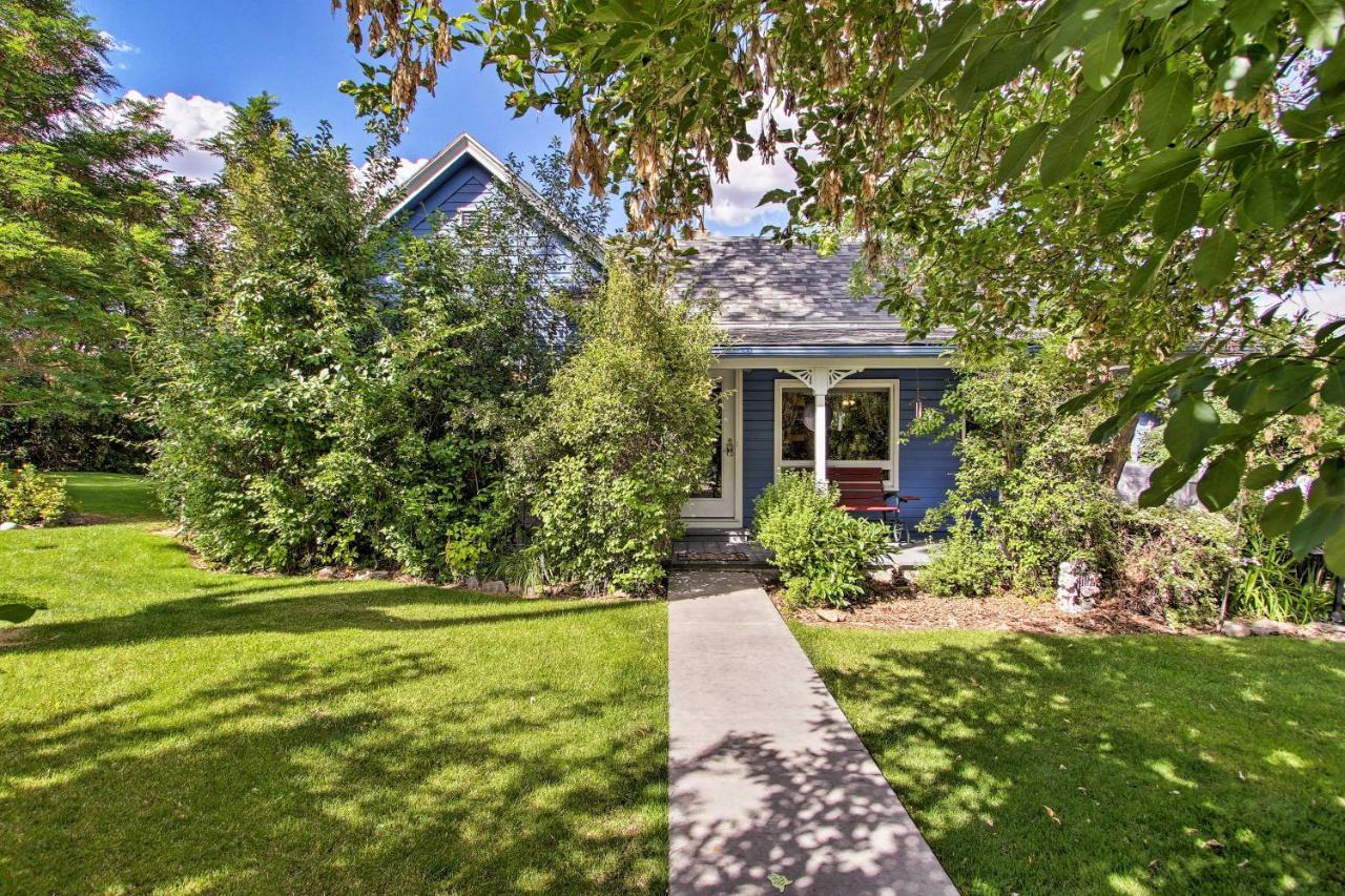 Cozy Home With Hot Tub Half Mi To Salmon River! Екстер'єр фото